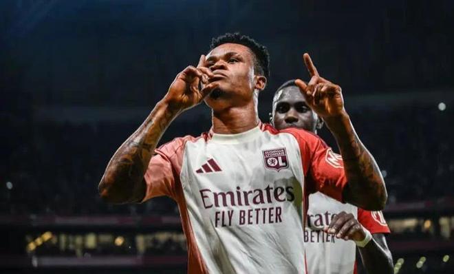 更得益于团 更得益于团