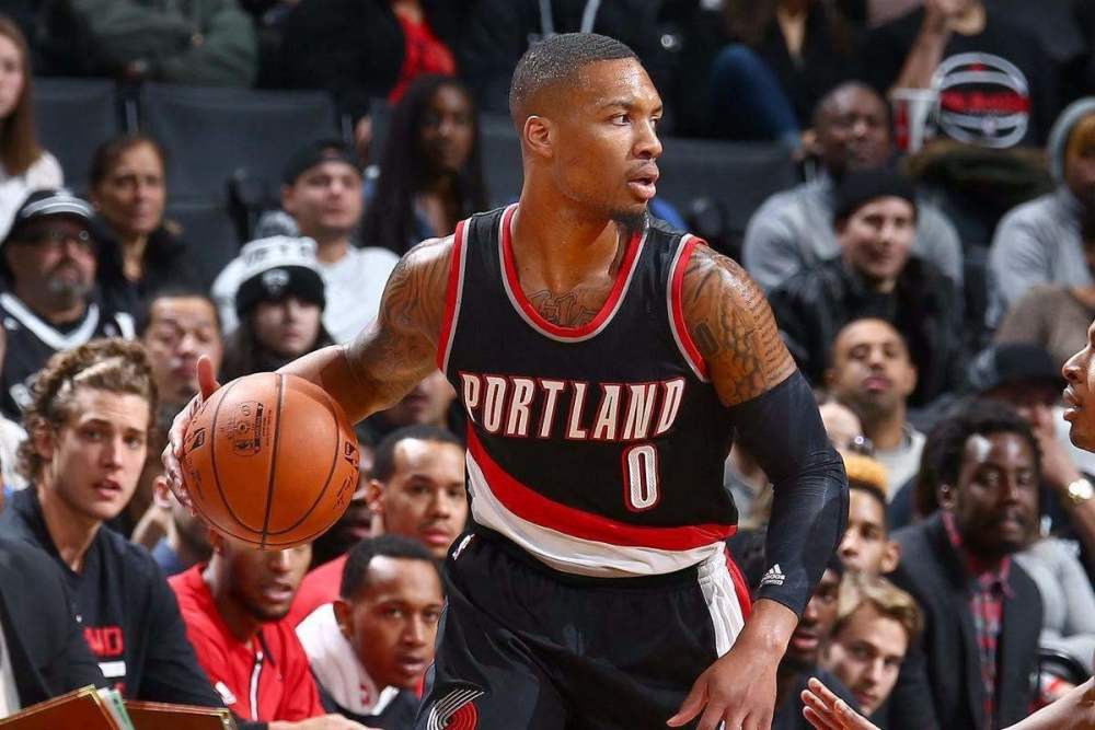 一直扮演着 一直扮演着